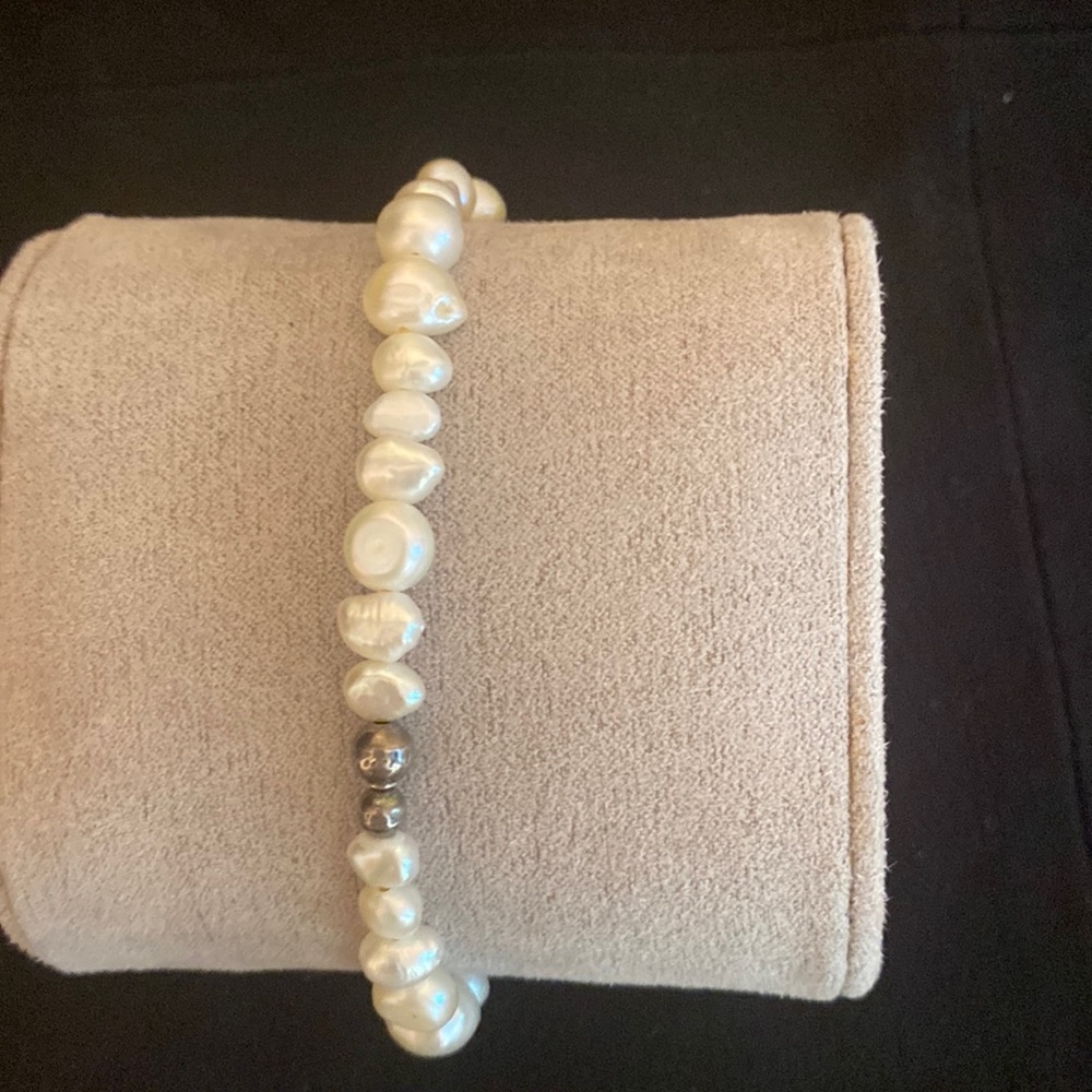 Genuine Pearl Bracelet With 925 Sterling Silver Accents